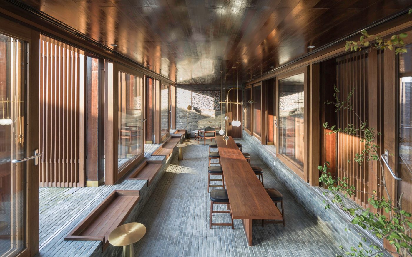 Tsingpu Yangzhou Retreat. Brick Award 22 Category "Building outside the box". neri & hu design and research office. Inside view
