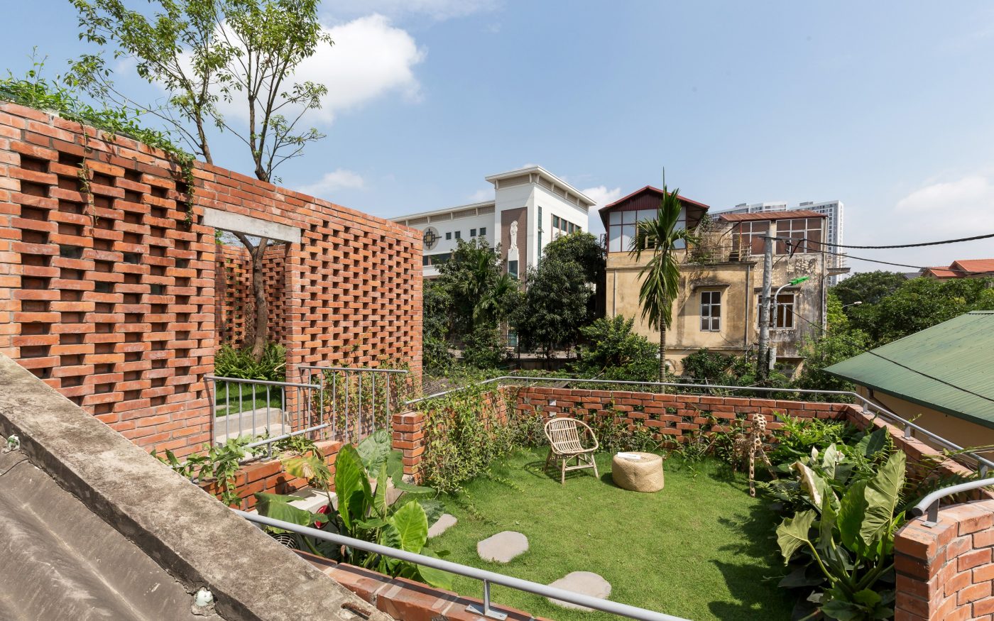 VH House. Brick Award 22 Category "Feeling at home". ODDO architects. Outside view