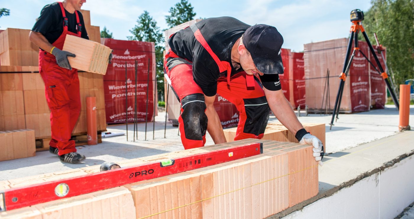 e4 construction Cisie near Warsaw