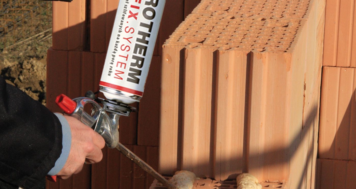 porothemr dryfix system in action foam brick